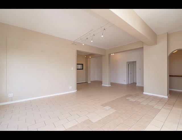 3 BEDROOM APARTMENT RENTED IN TAMBOERSKLOOF